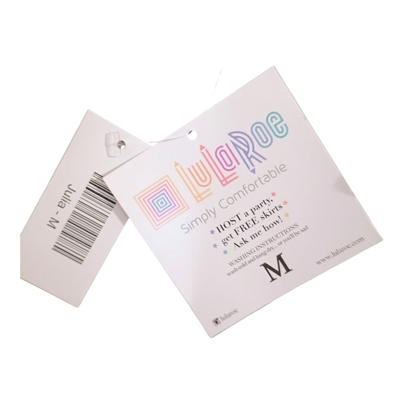 NWT LuLaroe Julia Dress Black Red Midi Dress Size Medium Geometric Whimsigoth - Picture 4 of 6